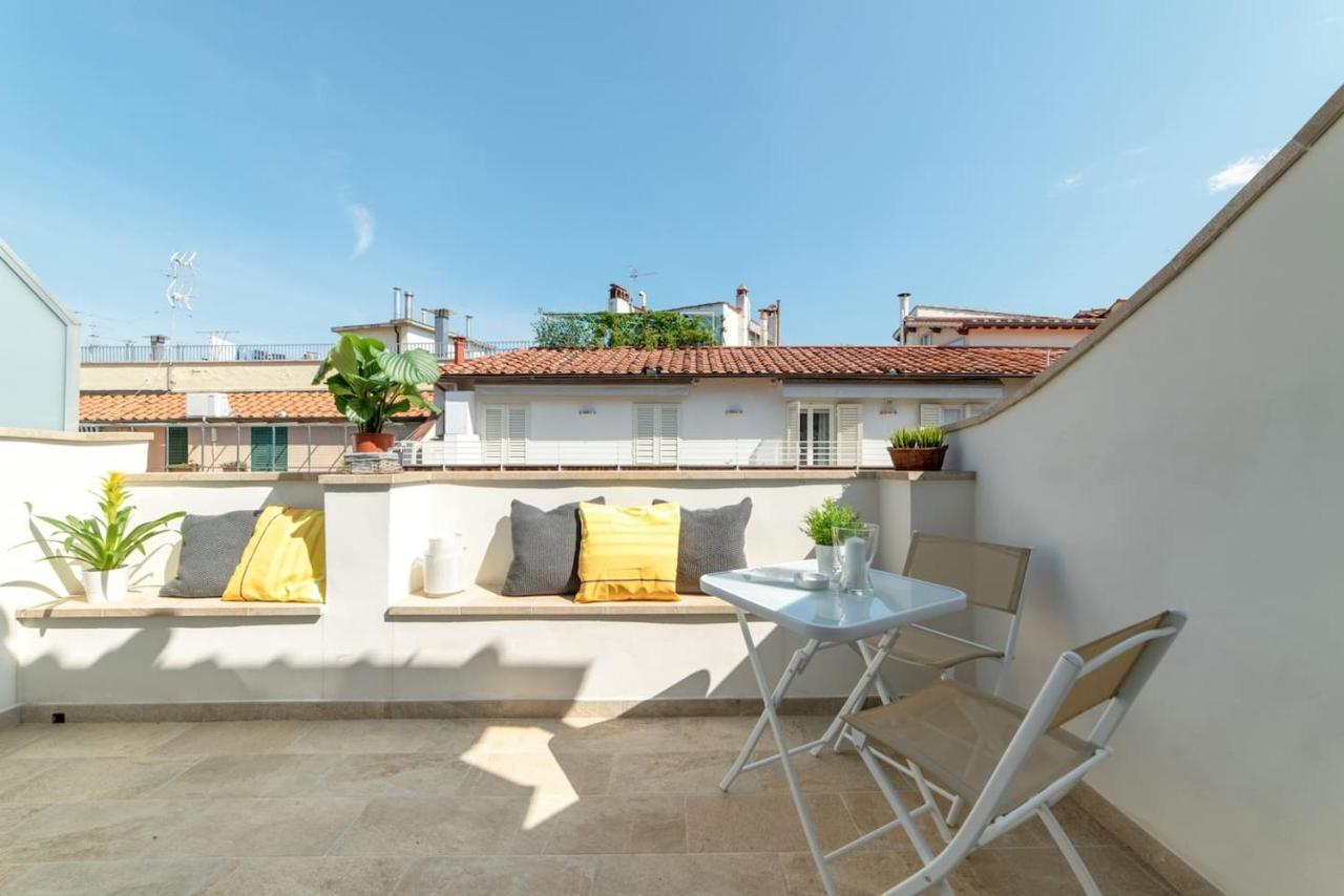 Ponte Vecchio Studio Florence Exterior photo